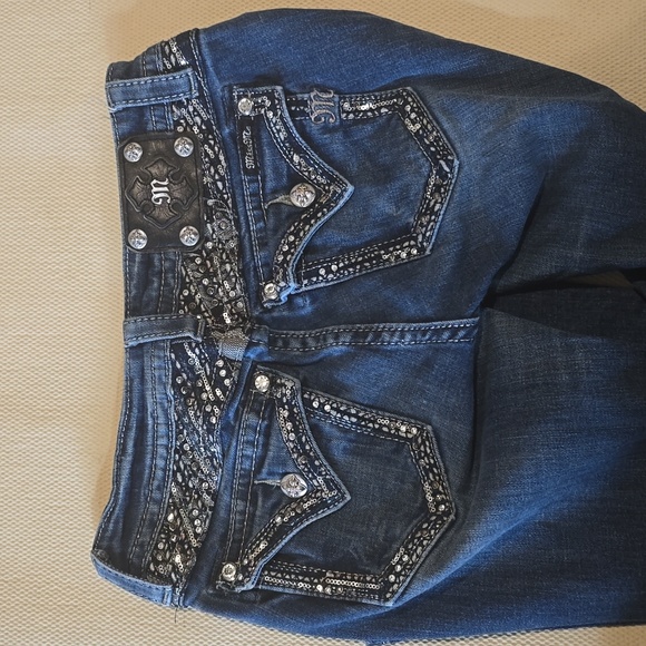 Miss Me Signature Bootcut  Size 26 - Picture 3 of 4